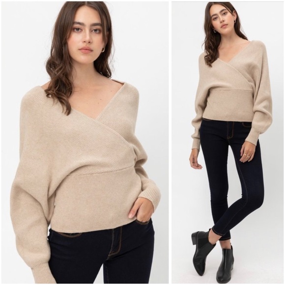 🆕Surplice front sweater - Picture 8 of 11